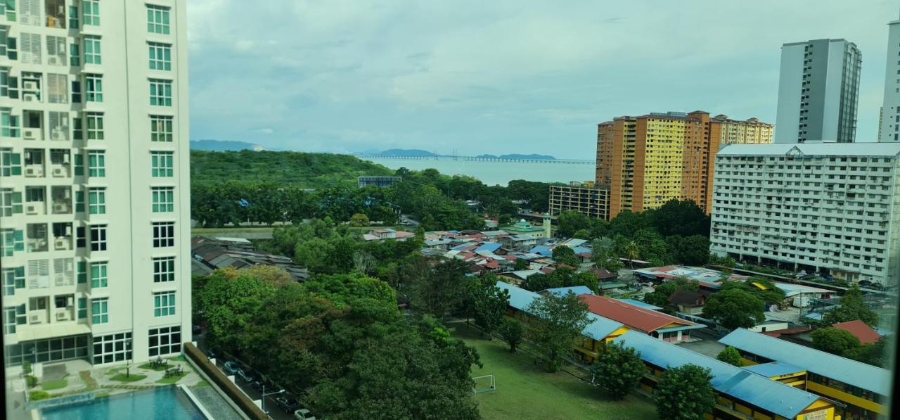 Straits Garden Suites By Yen'S Sojourn George Town Exterior foto